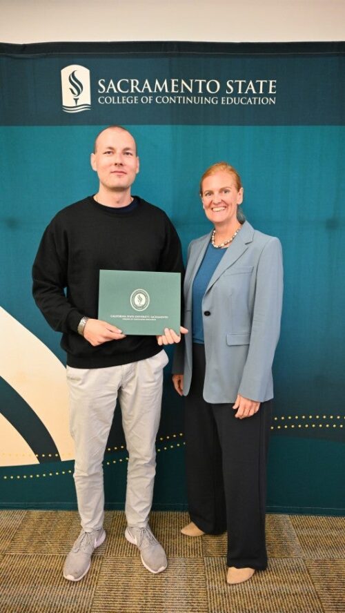 From Left: Niklas Steffan And Dr. Sonja Güthoff